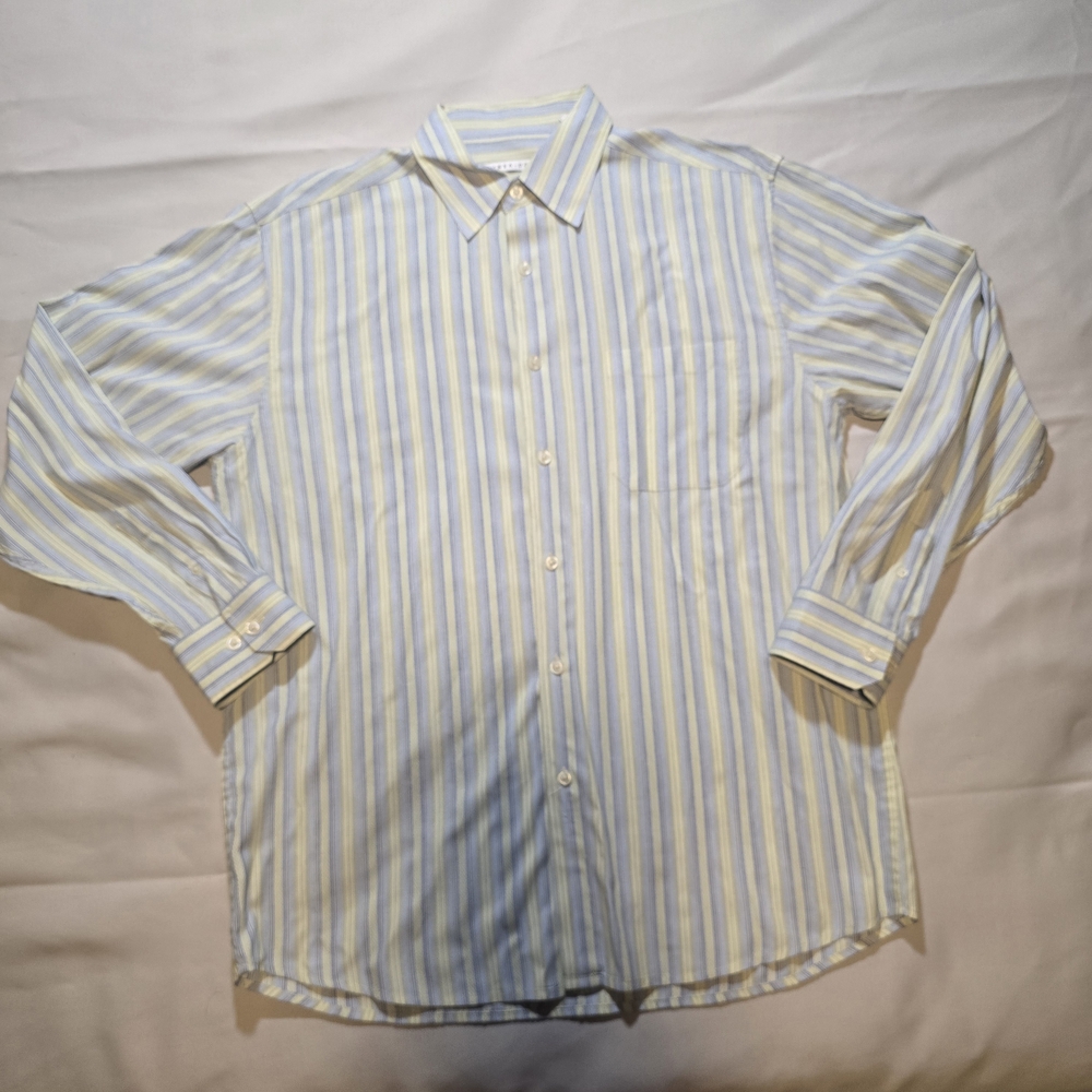 Elegant Striped Men's Dress Shirt